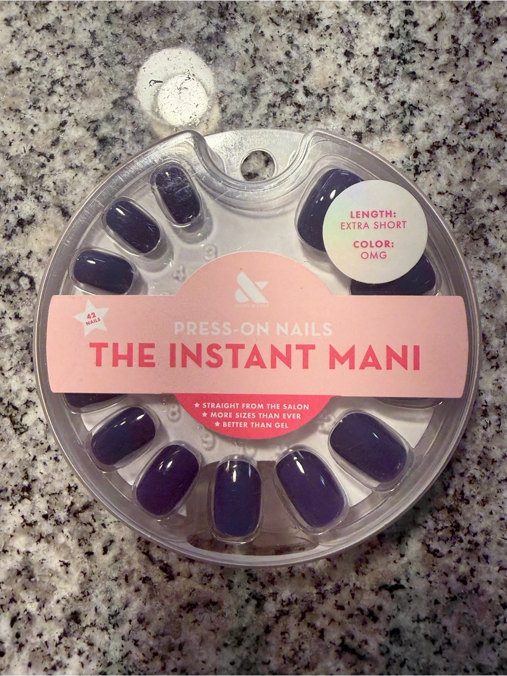 Olive & June instant mani press on nails
